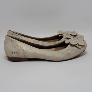 B.O.C Born Concept Emalia Gold Slip On Round Toe Ballet Flat Shoe Size 8.5